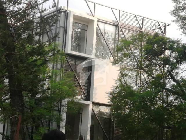 Building for rent in Islamabad