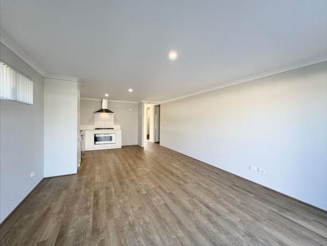 Townhouse for rent in South Yunderup, Western Australia