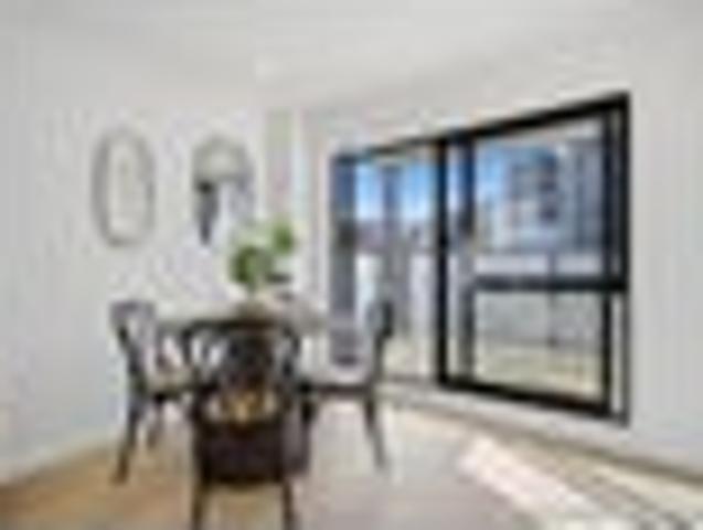 Townhouse for sale in Paremoremo
