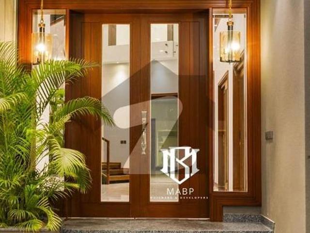 House for sale in 8 ڈی ایچ اے فیز, کراچی ڈویژن