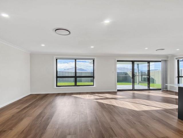 House for rent in Caerleon, New South Wales