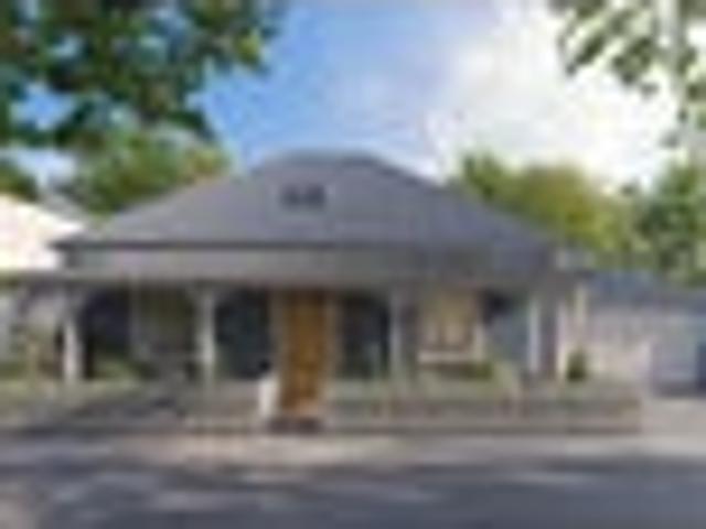 House for sale in Chaslands, Canterbury