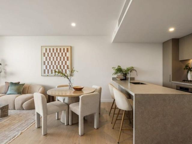 Apartment for rent in Surfers Paradise, Gold Coast City