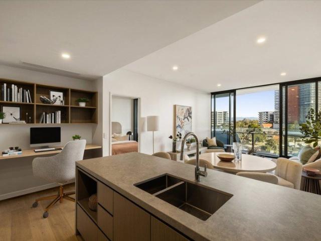 Apartment for rent in Surfers Paradise, Gold Coast City