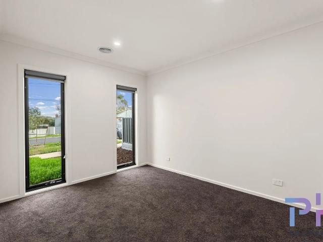 Townhouse for rent in California Gully, Bendigo