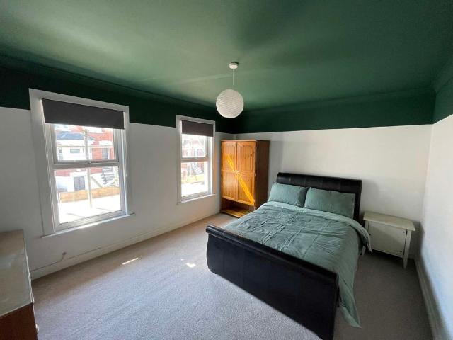 Room for rent in Chatham