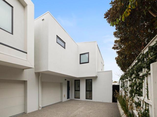 Townhouse for sale in Camerons Creek, Victoria
