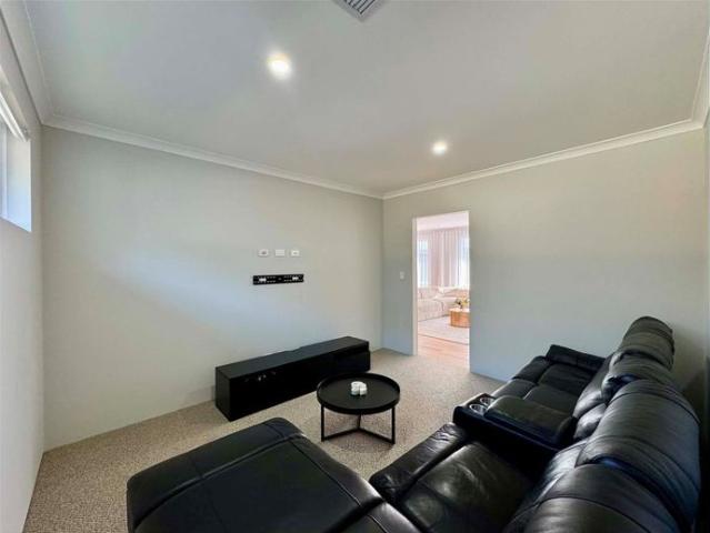 House for rent in Port Kennedy, Western Australia