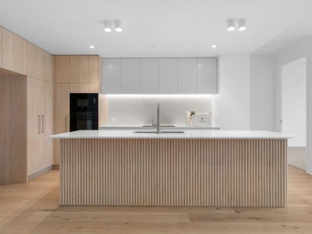 Apartment for rent in Biggera Waters, Gold Coast City