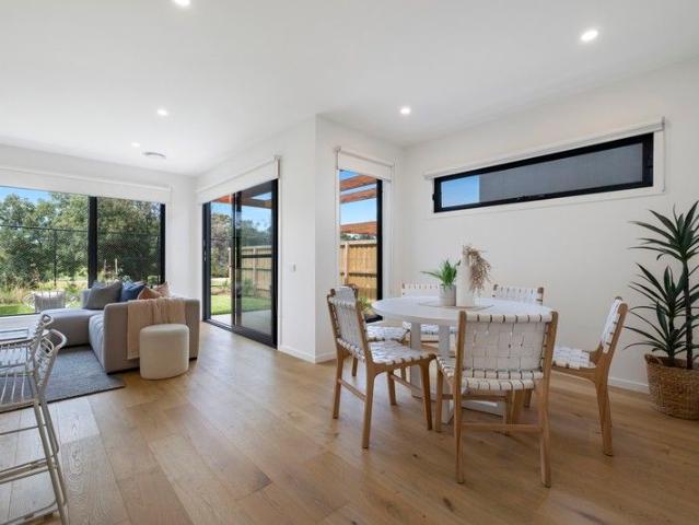 Townhouse for sale in Camerons Creek, Victoria