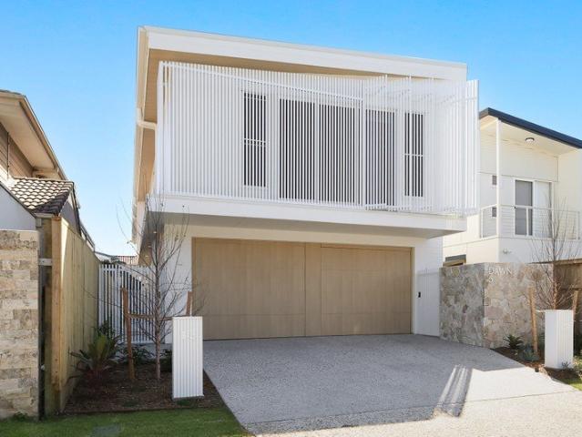 Duplex for sale in Fernbrook, Queensland