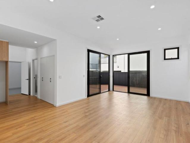 Townhouse for rent in Terrigal, New South Wales