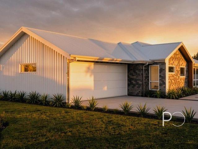 Villa for sale in Devonport, Tasmania