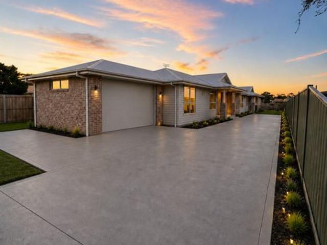 Flat for sale in Port Sorell, Tasmania