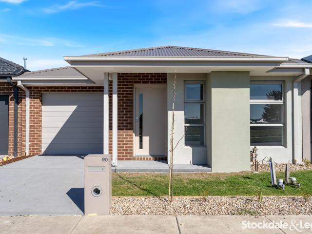 House for rent in Greenvale, Victoria