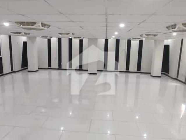 Building for rent in Islamabad