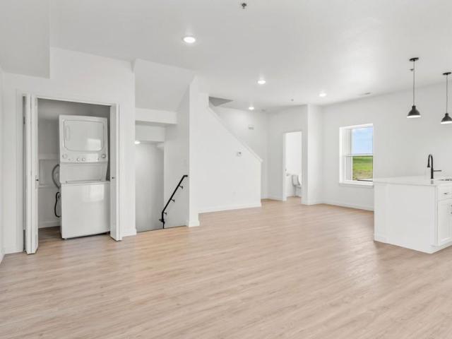 Condo for rent in Waterloo, Iowa