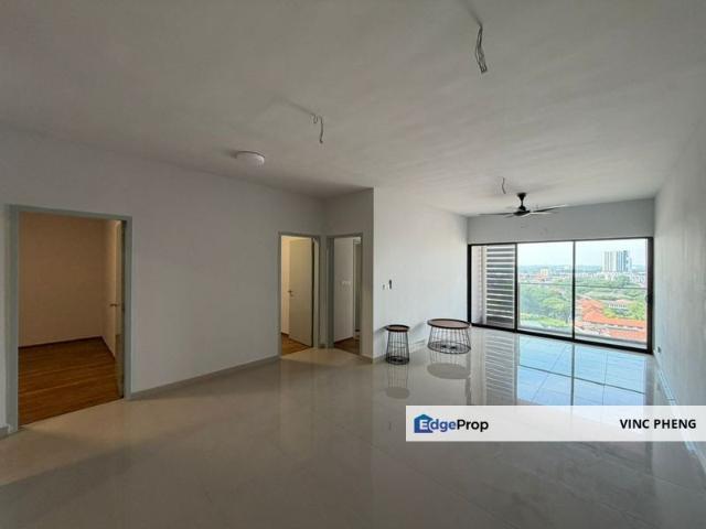 Condominium for sale in Malaka