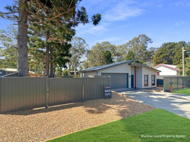 House for sale in Macleay Island, Queensland