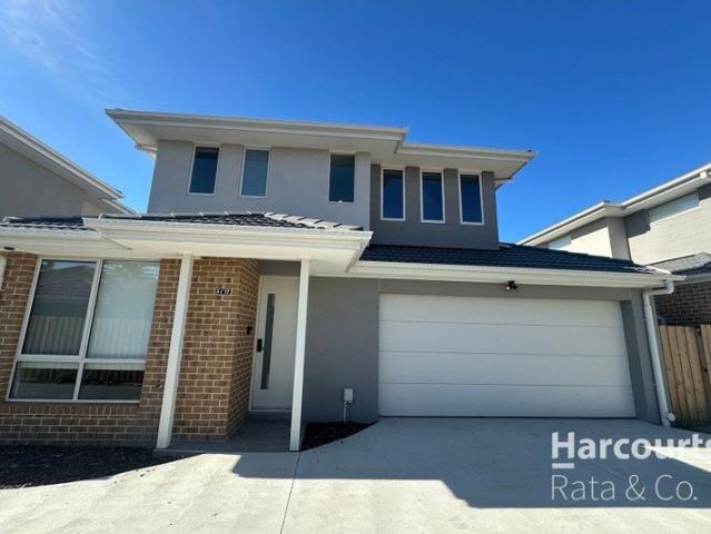 Townhouse for sale in Camerons Creek, Victoria