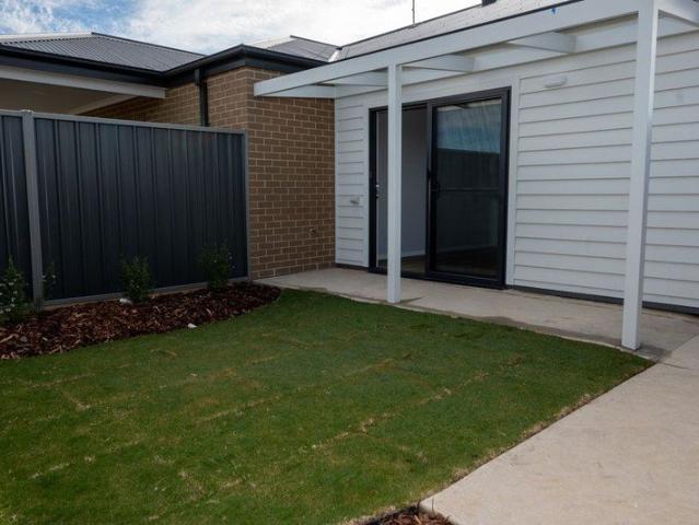 Duplex for rent in Yarrawonga, Victoria
