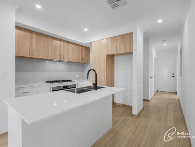 Townhouse for rent in Willagee, Western Australia