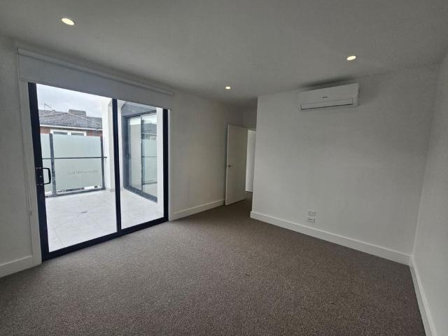 Townhouse for rent in Camerons Creek, Victoria