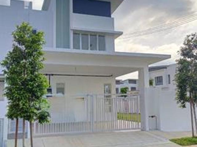 Terraced House for sale in Sendayan Village, Negeri Sembilan