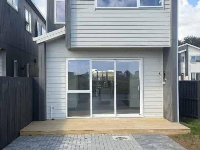 House for rent in Awhitu