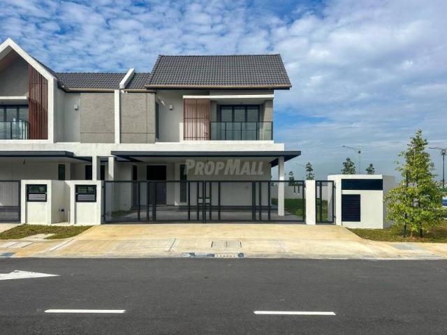 House for rent in Bandar Serenia, Sepang