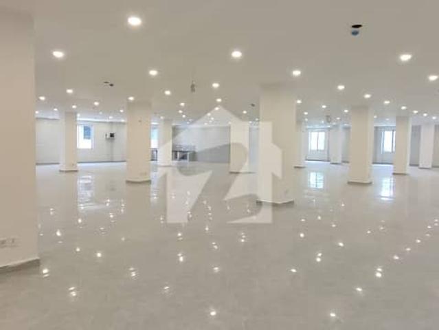 Building for rent in Islamabad