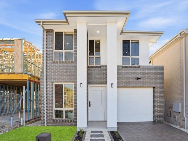 House for sale in Oakville, Sydney