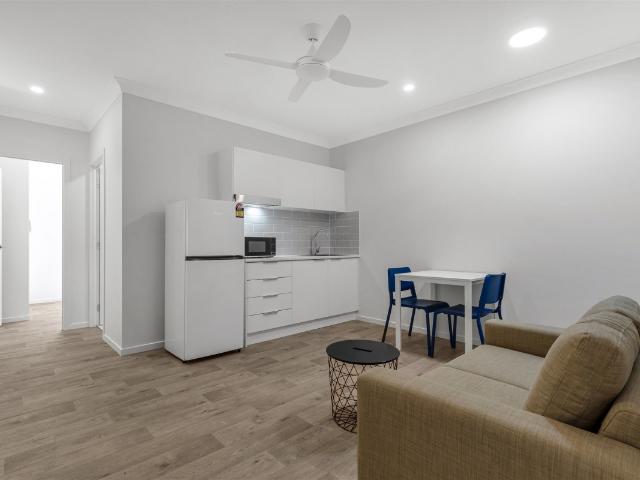 Granny Flat for rent in Darra, Greater Brisbane