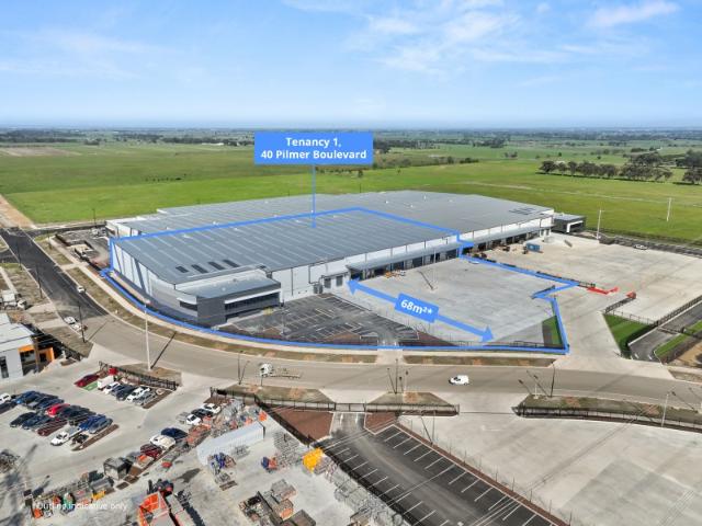 Warehouse for rent in Pakenham, Melbourne