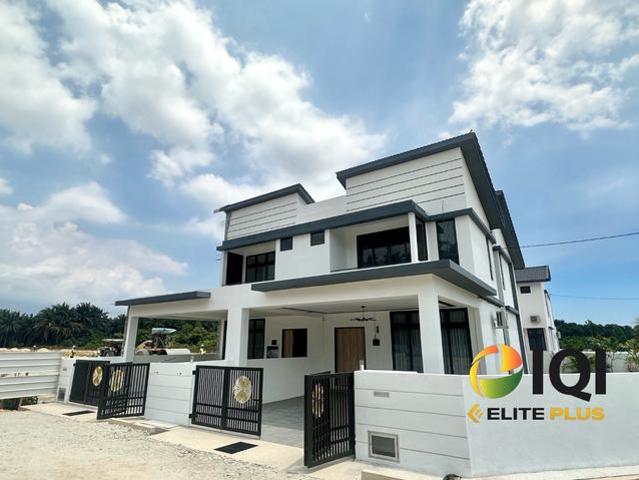 Terraced House for sale in Wellesley, Penang