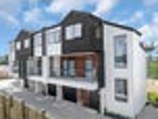 Townhouse for sale in Howick