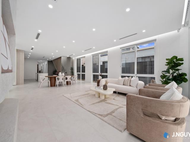 Duplex for sale in Sydney, New South Wales