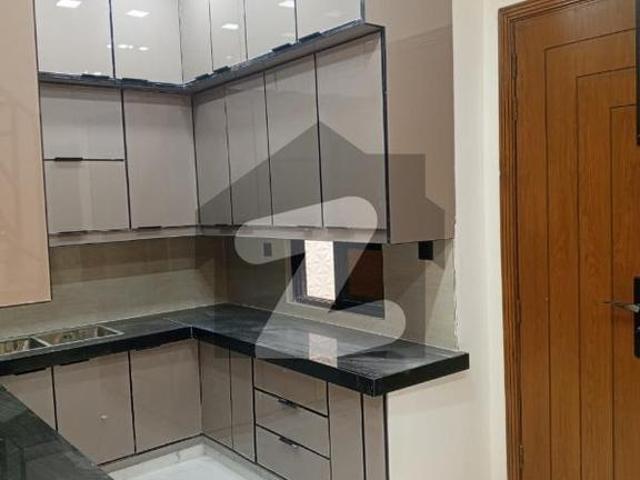 House for sale in Faisalabad, Islamabad Capital Territory