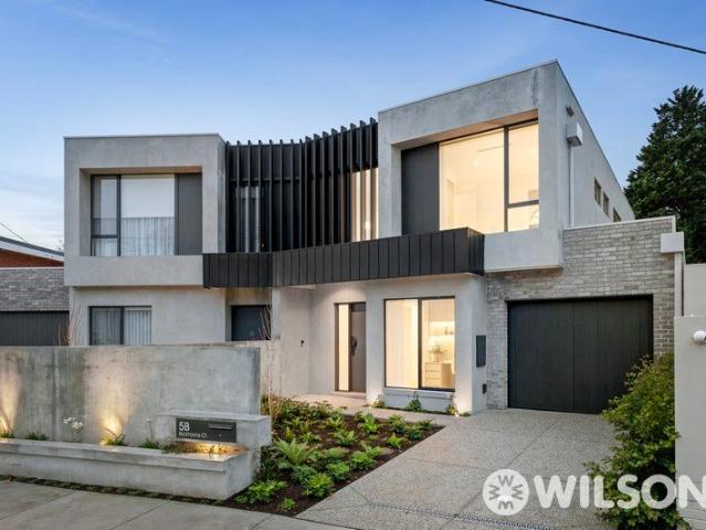 Townhouse for sale in Camerons Creek, Victoria