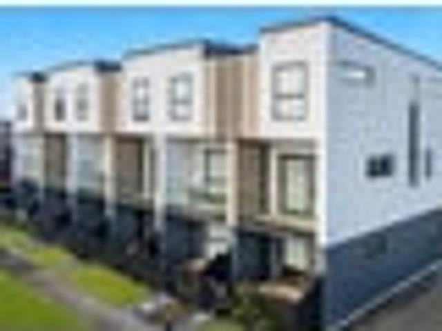 Townhouse for sale in Owhata