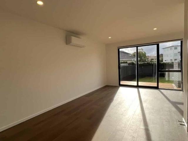 Townhouse for rent in Rapanui, Oroua County