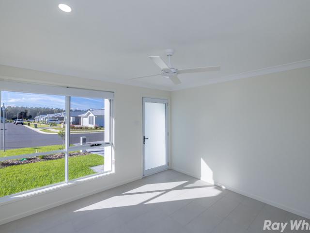 Villa for sale in Forster, New South Wales