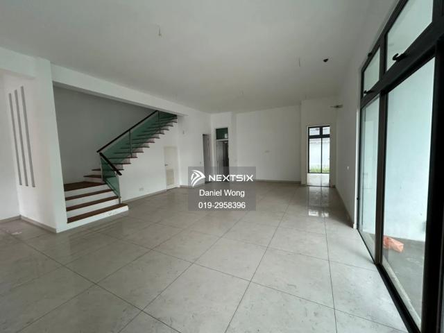 Residential House for sale in Bandar Johor Bahru, Johor