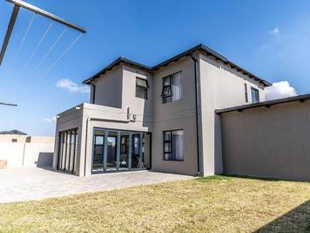 House for sale in Nooitgedacht, Gauteng