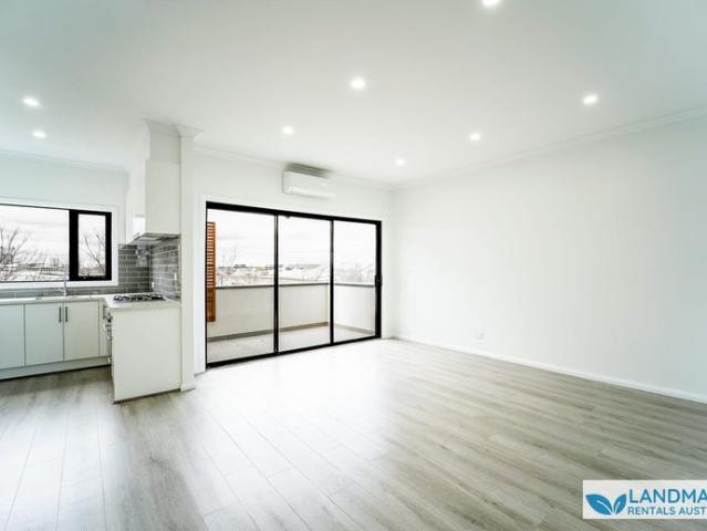 Townhouse for rent in Camerons Creek, Victoria