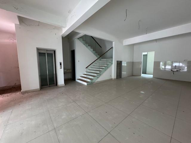 Terraced House for sale in Petaling, Subang Jaya