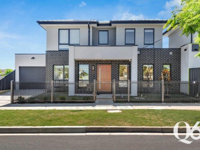 Townhouse for sale in Camerons Creek, Victoria