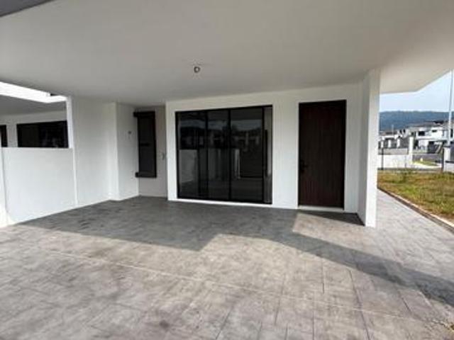 Terraced House for sale in Sendayan Village, Negeri Sembilan
