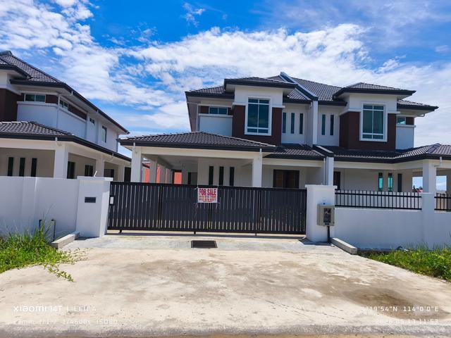 Residential House for sale in Long Miri, Sarawak