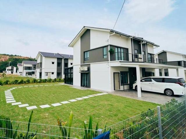 Residential House for sale in Batu Pahat, Johor